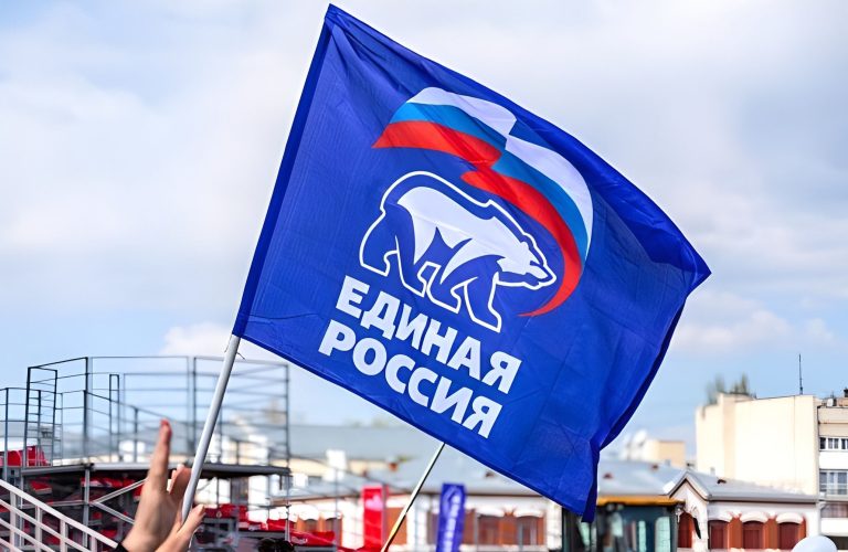 Bahkan Banyak Rakyat Amerika Mengira Rusia Masih Komunis